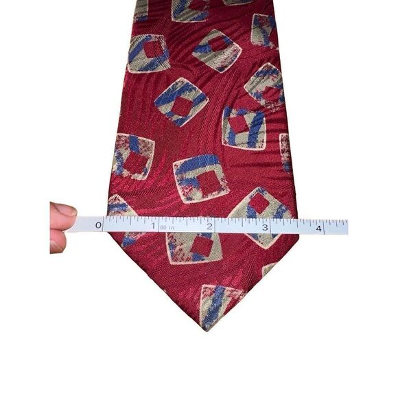Ungaro Paris Crimson Red & Blue Geometric Handmade 100% Silk Neck Tie - Picture 3 of 6